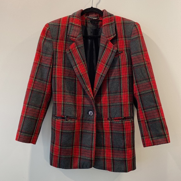 VINTAGE Wool Blend Red Gray and Black Tartan Plaid Blazer Jacket | Size Small - Picture 1 of 9